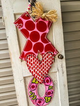 Load image into Gallery viewer, XO Door Hanger
