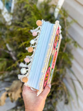 Load image into Gallery viewer, She Reads Truth CSB
