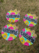 Load image into Gallery viewer, Floral Welcome Door Hanger
