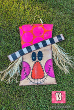 Load image into Gallery viewer, Scarecrow Door Hanger
