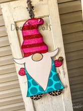 Load image into Gallery viewer, 💖Valentine Gnome Door Hanger💖
