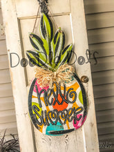 Load image into Gallery viewer, 🍍Pineapple Door Hanger🍍
