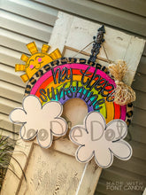 Load image into Gallery viewer, Rainbow w/ Sun Door Hanger
