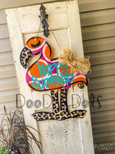 Load image into Gallery viewer, 🦩Flamingo w/ Leopard Door Hanger🦩
